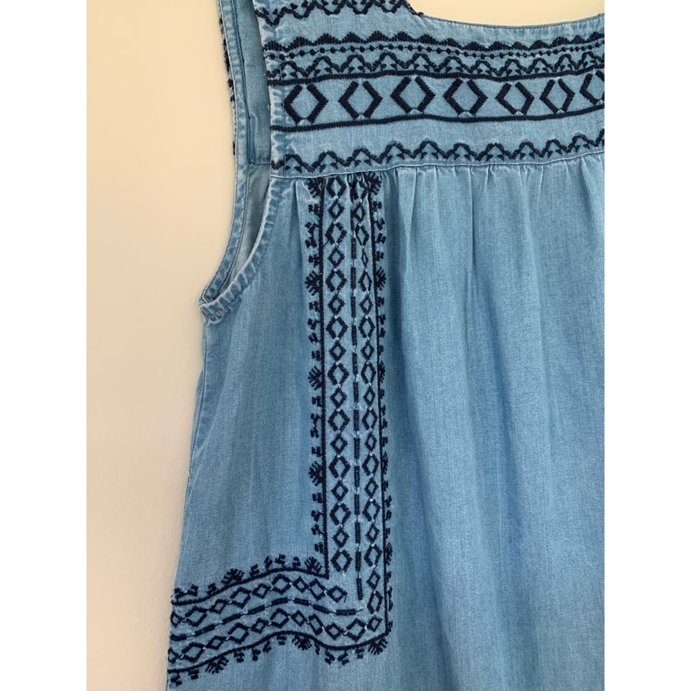 Beach Lunch Lounge NWT Embroidered denim dress